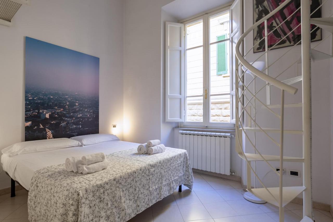 Enjoyable Piazza Della Berlina Studio Appartement